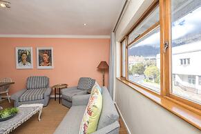 Vibrant and Safe 2 Bedroom Apartment