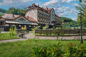 Solva Resort & SPA