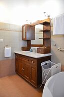 Orestis Suites