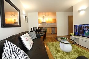 2 Beds Riverview Tideslea Apartment