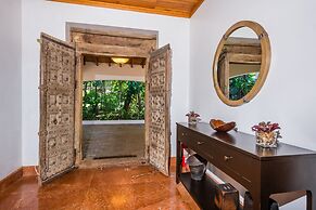 Blue Jewel Oceanfront Private Villa