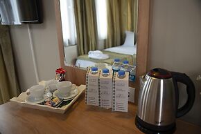 Ebruli Otel Cunda