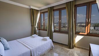 Ebruli Otel Cunda