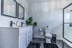 Runaway Bay Gem Villa