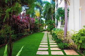 Orchids & Palms Villa