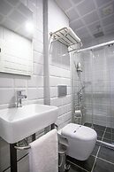 Uzer Otel