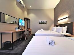 Prestigo Hotel