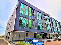 Prestigo Hotel
