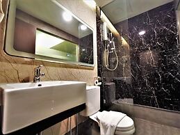 Prestigo Hotel