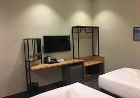 Prestigo Hotel