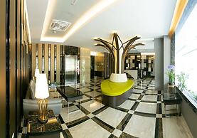 Prestigo Hotel