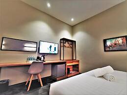 Prestigo Hotel