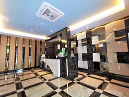 Prestigo Hotel