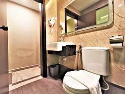 Prestigo Hotel
