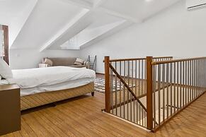 Modern Suites