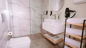 Athena Premium Suites