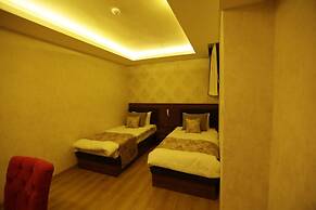 Can Deluxe Hotel