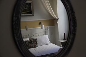 Fiera Guesthouse