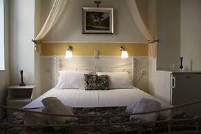 Fiera Guesthouse