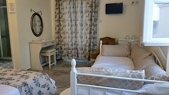 Fiera Guesthouse