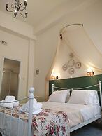 Fiera Guesthouse