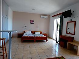 Paradiso Aparthotel