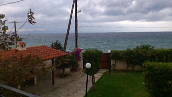 Villa Anastasia Beach Front