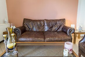 Lux Airport Apartment