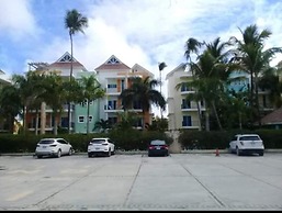 Olas de Punta Cana