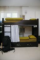 Apple Hostel