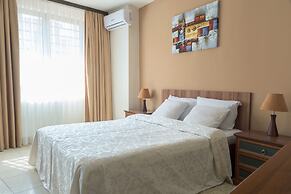 Maxxy Apartments