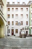 Aparthotel New Lux