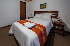 Explorer Deluxe Hotel