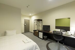 Crown Hotel Okinawa Annex