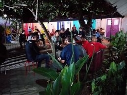 Home Addicts Hostel