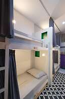 Home Addicts Hostel