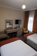 An Grand Hotel