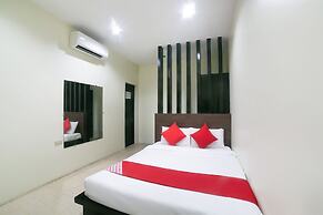 OYO 183 JRJF Hotel