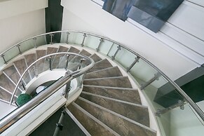 OYO 183 JRJF Hotel