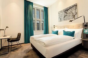 Motel One Linz-Hauptplatz