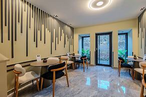 Royal Taksim Suites