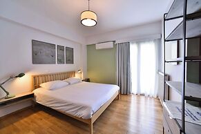 Soho Apartment by Olala Homes