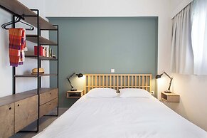 Soho Apartment by Olala Homes