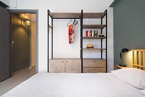 Soho Apartment by Olala Homes