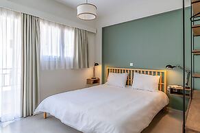 Soho Apartment by Olala Homes
