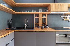 Soho Apartment by Olala Homes