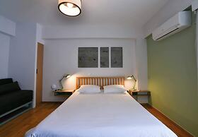 Soho Apartment by Olala Homes