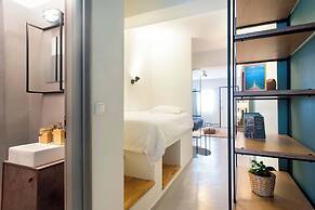 Soho Apartment by Olala Homes