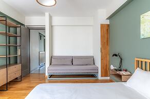 Soho Apartment by Olala Homes