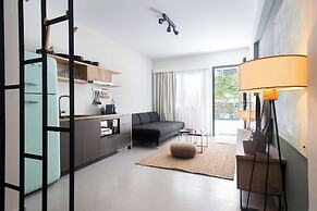 Soho Apartment by Olala Homes